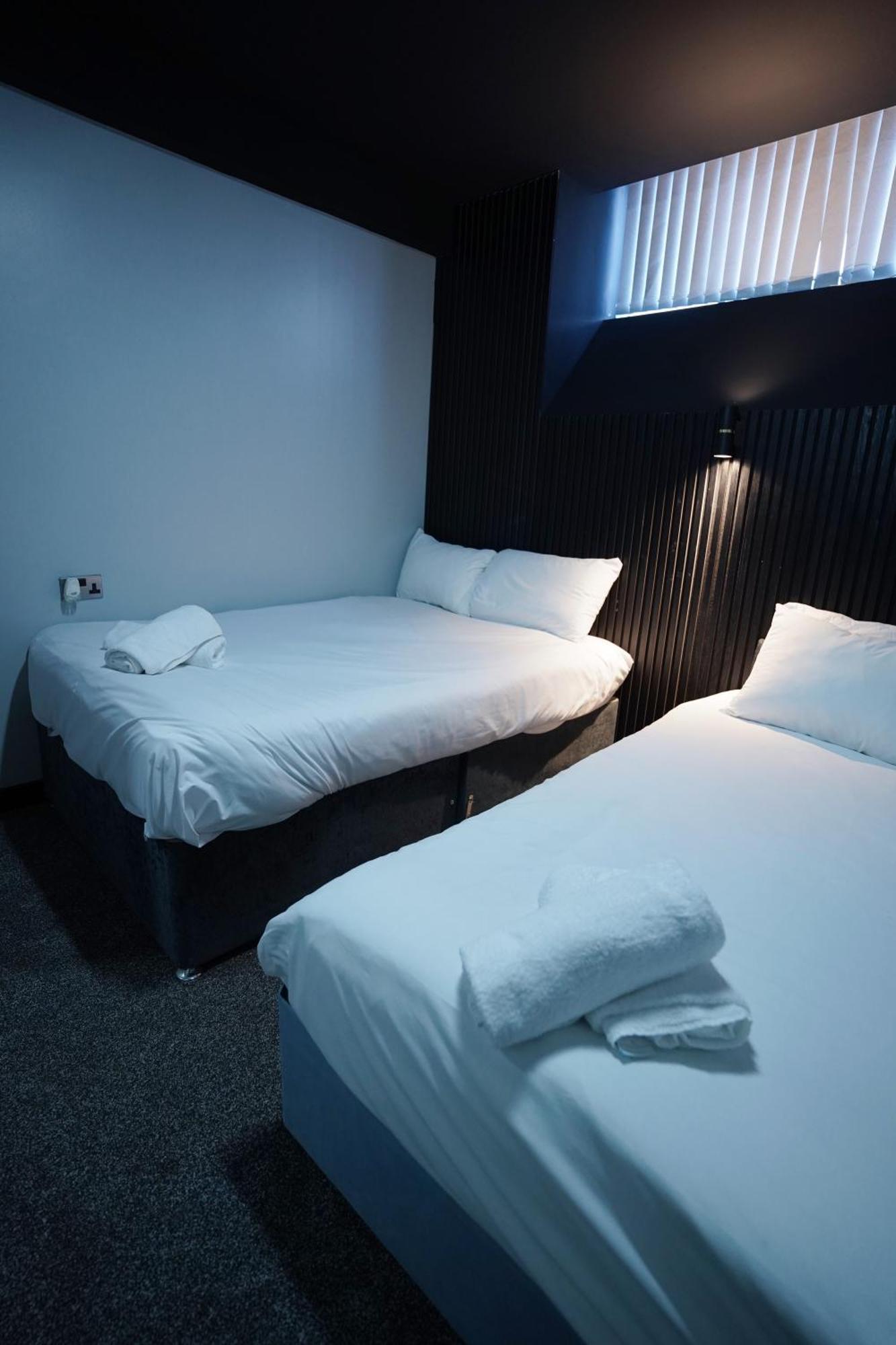 Nero Suite Sleeps Fourteen Manchester Ngoại thất bức ảnh